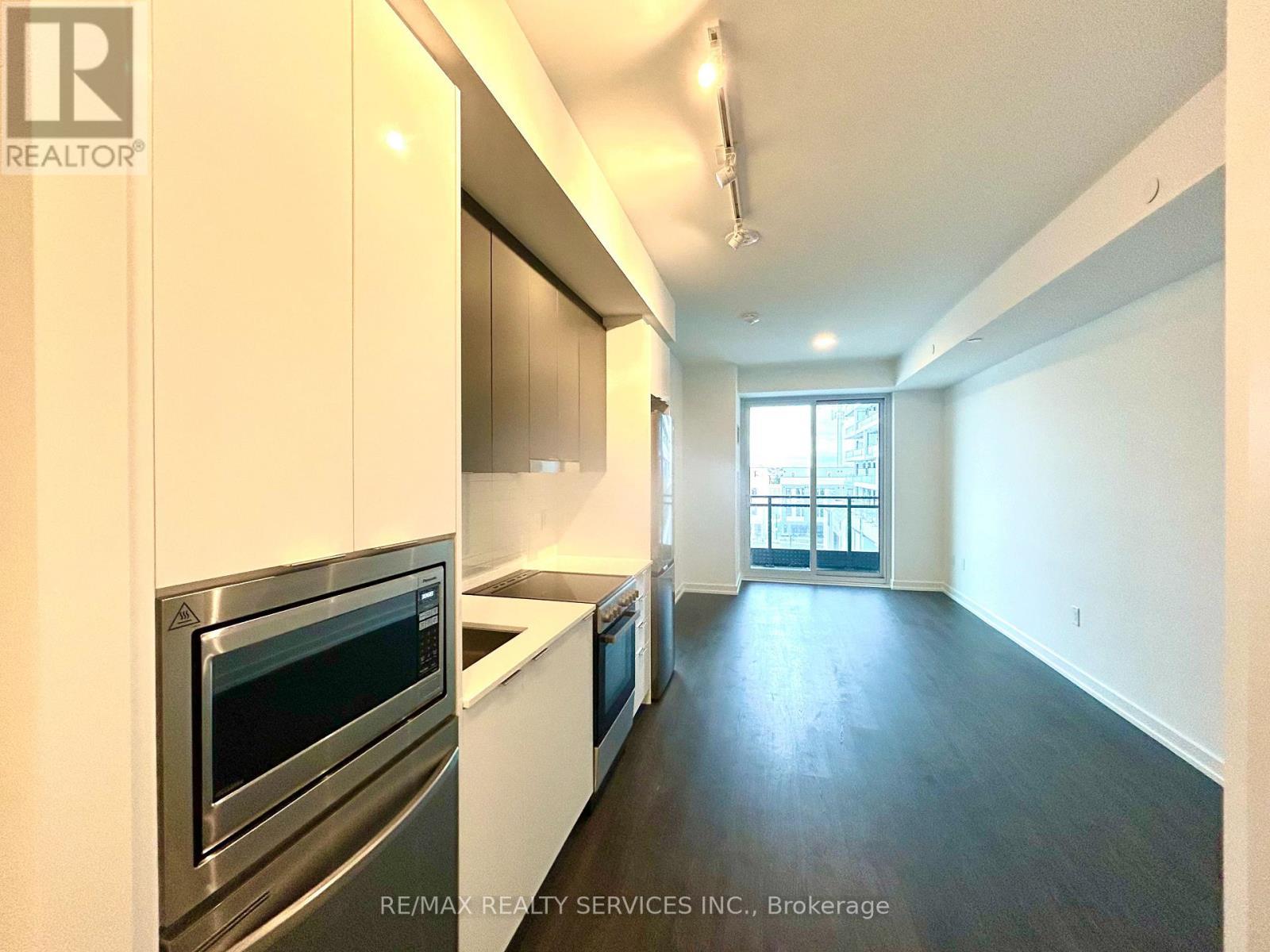 9763 Markham Road, Markham, ON - Indoor Photo Showing Kitchen