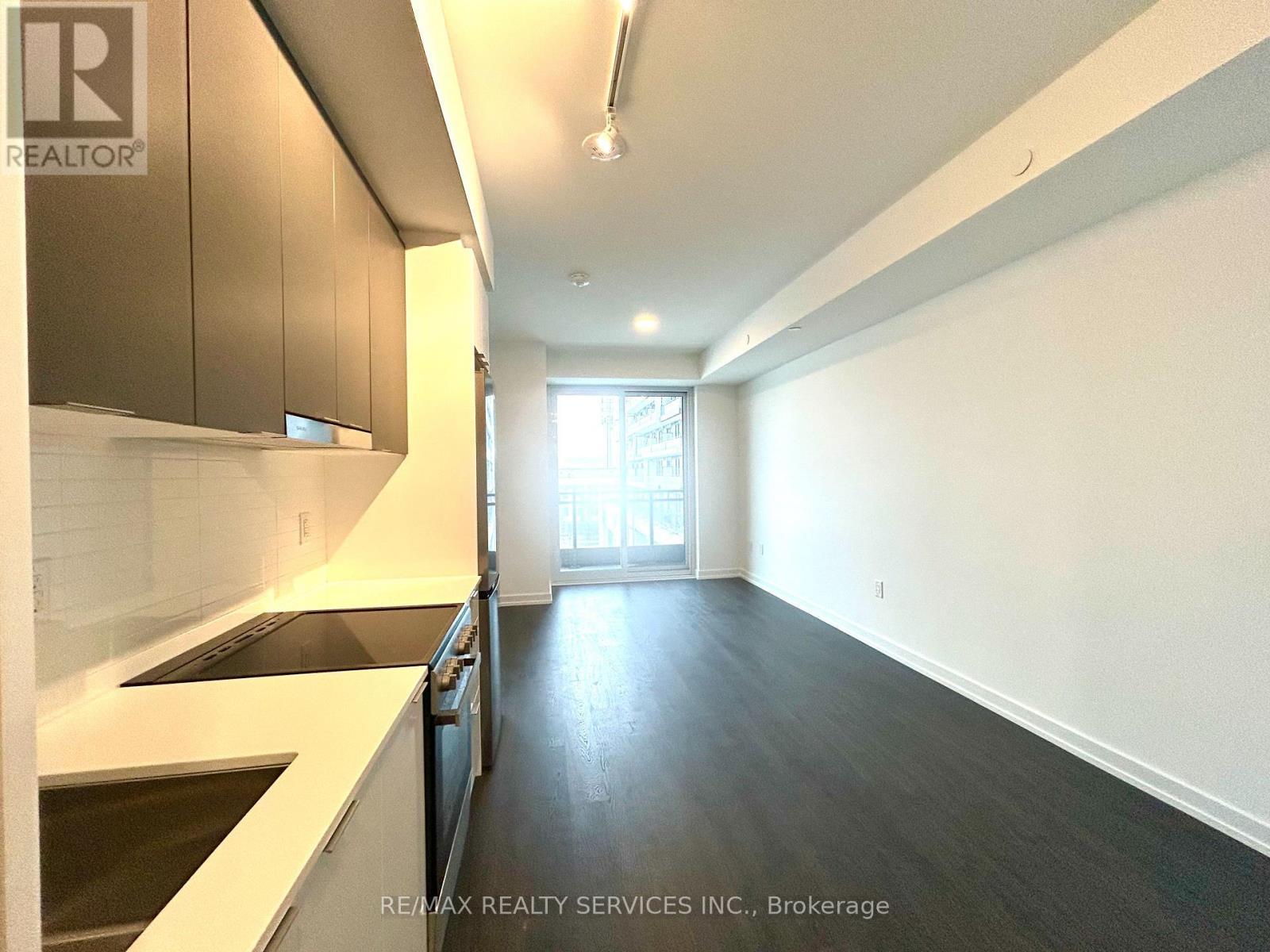 9763 Markham Road, Markham, ON - Indoor Photo Showing Other Room