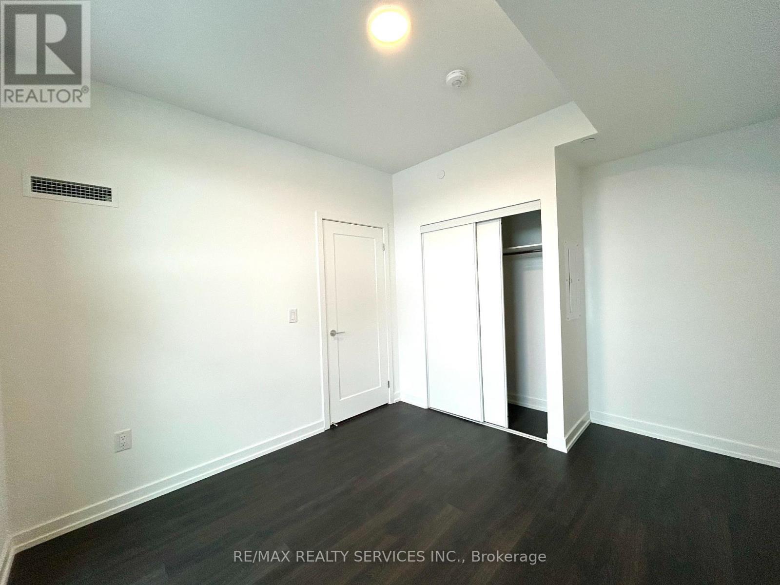 9763 Markham Road, Markham, ON - Indoor Photo Showing Other Room