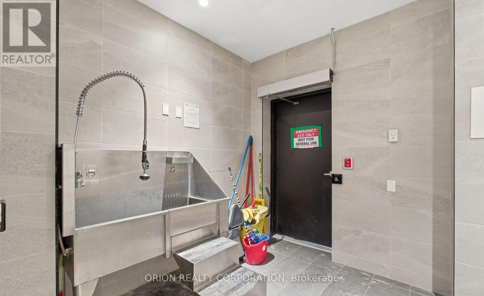 903 - 8020 Derry Road, Milton, ON - Indoor Photo Showing Other Room