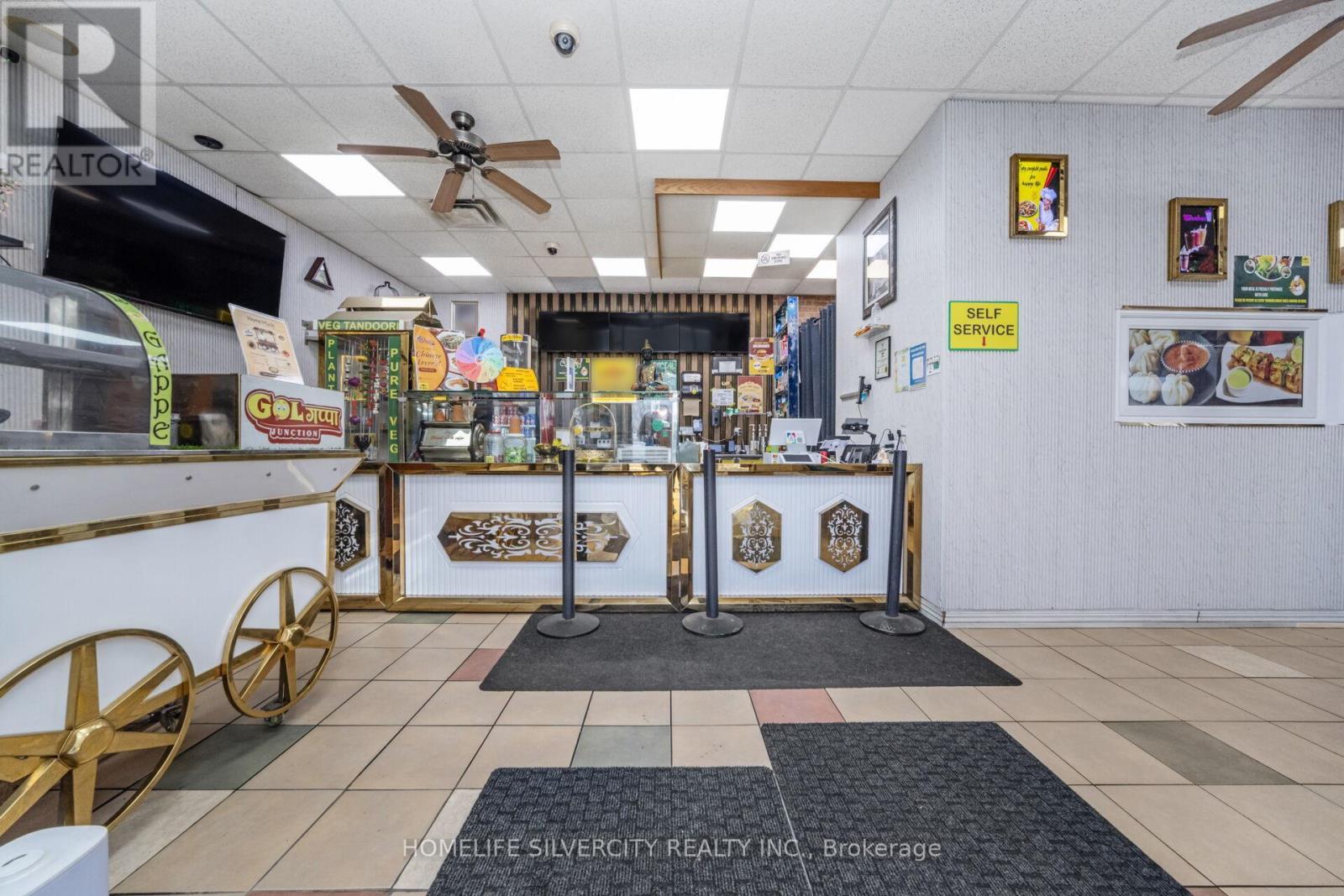 2855 Derry Road E, Mississauga, ON