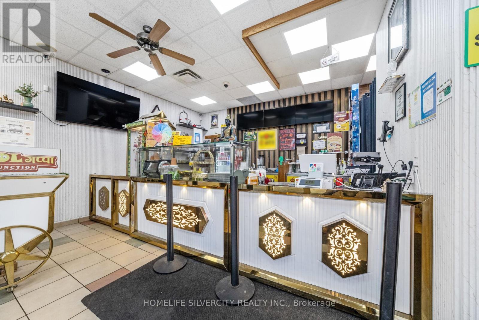 2855 Derry Road E, Mississauga, ON