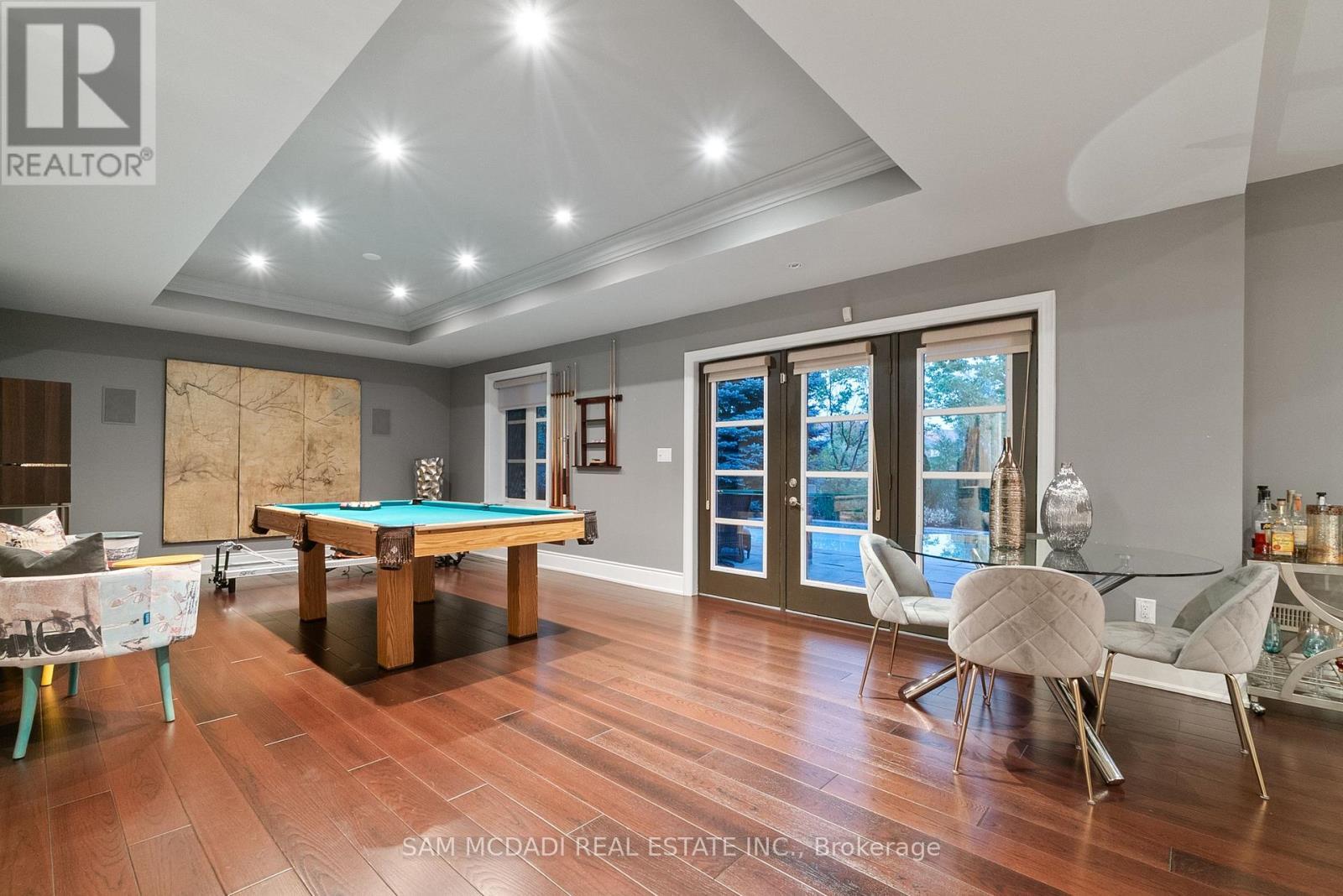 1220 Milna Drive, Oakville, ON - Indoor