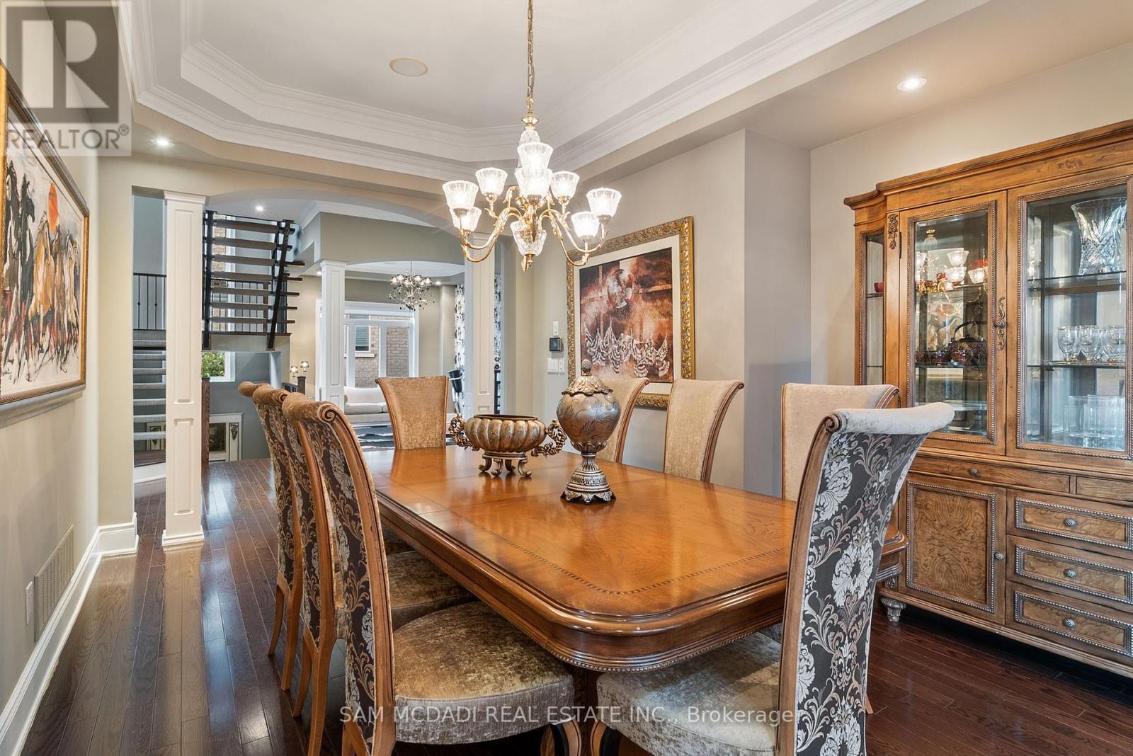 1220 Milna Drive, Oakville, ON - Indoor Photo Showing Dining Room