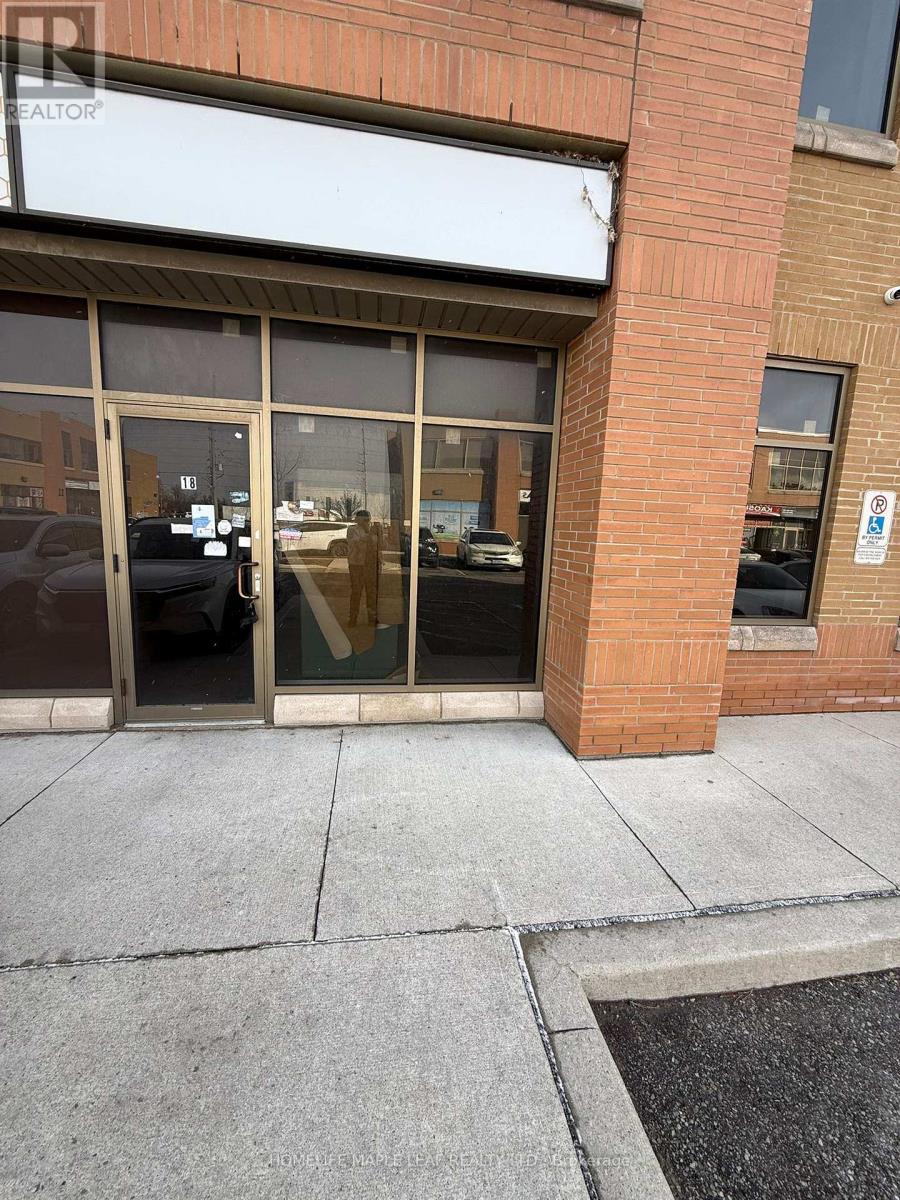 18 - 15 Sun Pac Boulevard, Brampton, ON