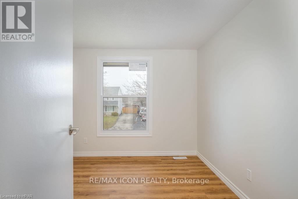 55 Crehan Crescent, Stratford, ON - Indoor Photo Showing Other Room