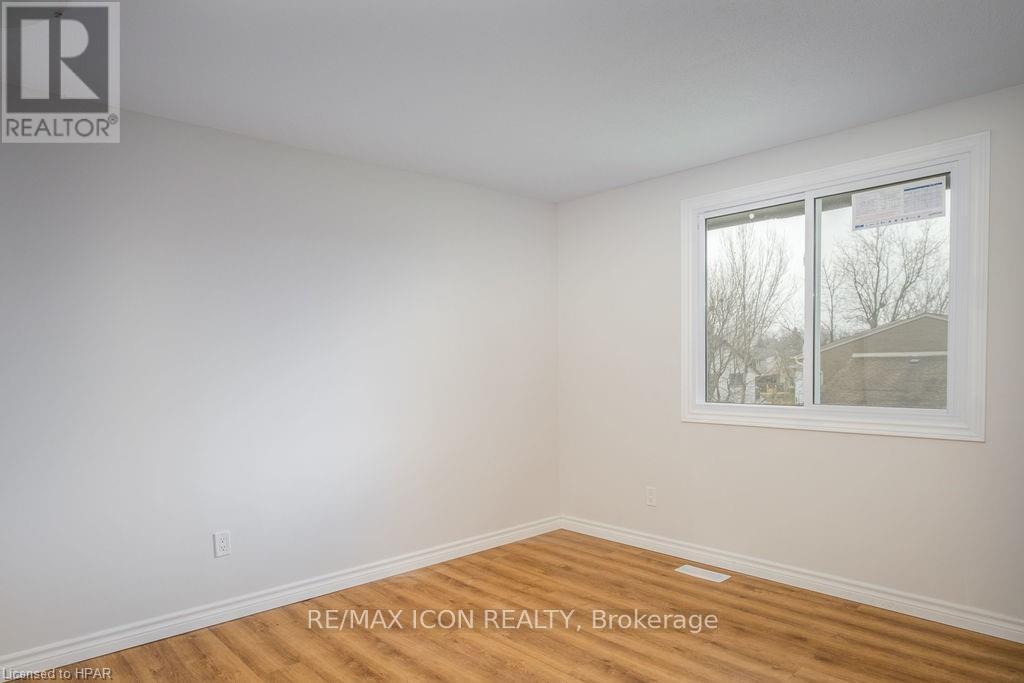 55 Crehan Crescent, Stratford, ON - Indoor Photo Showing Other Room