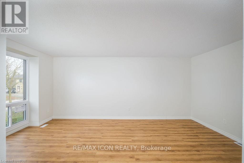 55 Crehan Crescent, Stratford, ON - Indoor Photo Showing Other Room