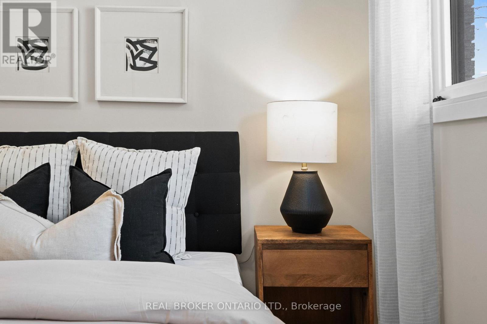 190 Winston Boulevard, Cambridge, ON - Indoor