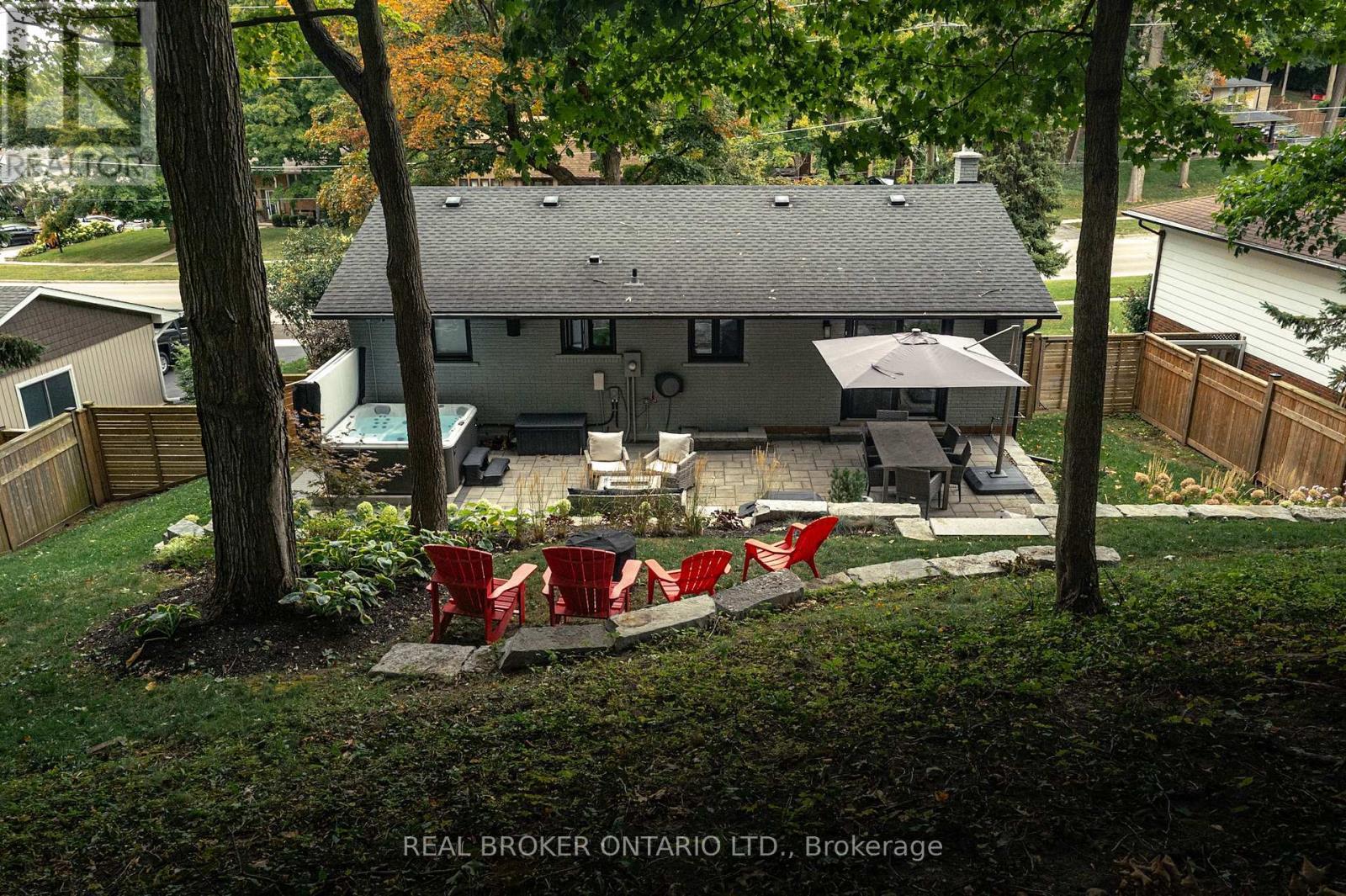 190 Winston Boulevard, Cambridge, ON - Outdoor With Deck Patio Veranda