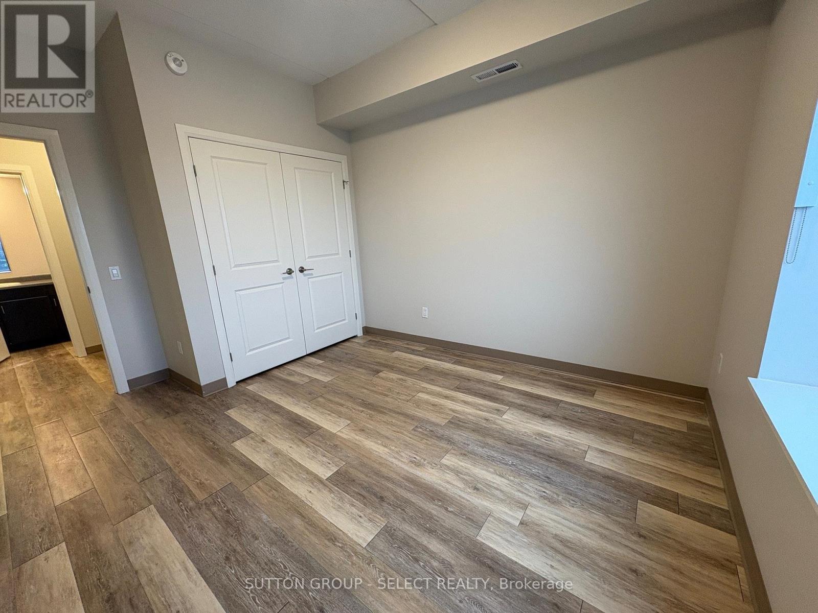 1203 - 99 Pond Mills Road, London South (South J), ON - Indoor Photo Showing Other Room