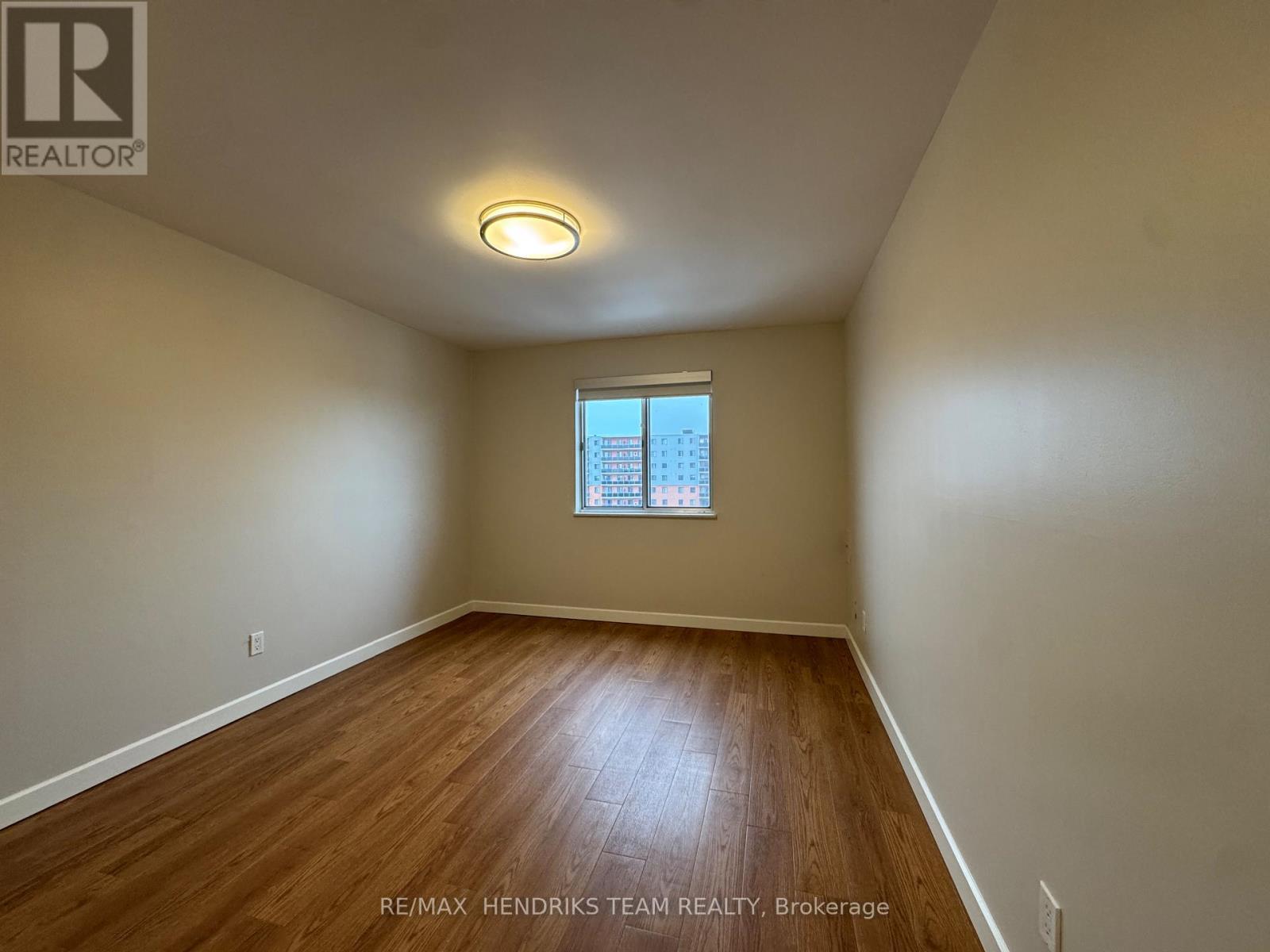 708 - 610 Lake Street, St. Catharines (Lakeport), ON - Indoor Photo Showing Other Room