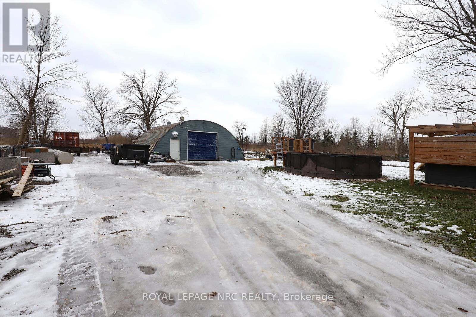 8190 Mud Street, Grimsby, ON - Outdoor