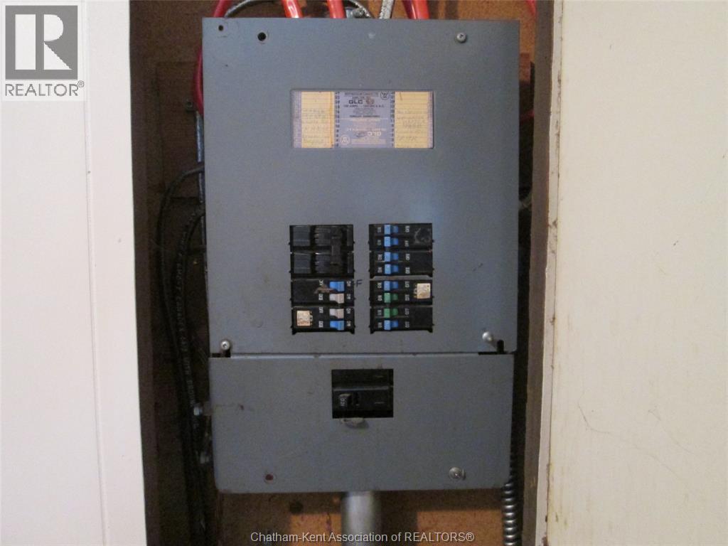 30 Regency Drive, Chatham, ON