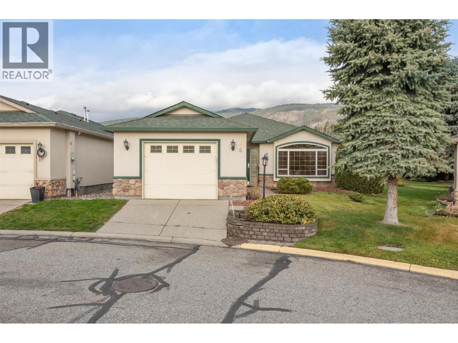 2330 Butt Road Unit# 458, West Kelowna, BC - Outdoor With Facade