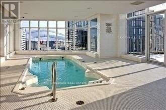 628 - 250 Wellington Street W, Toronto, ON - With In Ground Pool