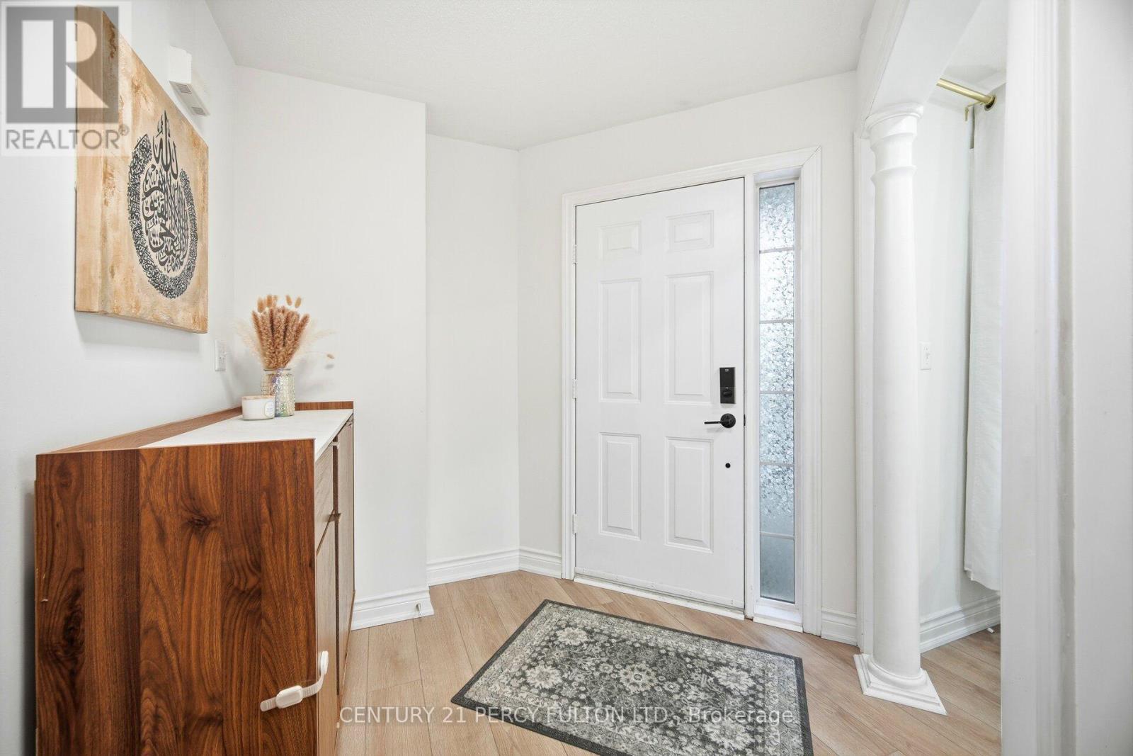 35 Markwood Crescent, Whitby, ON - Indoor Photo Showing Other Room