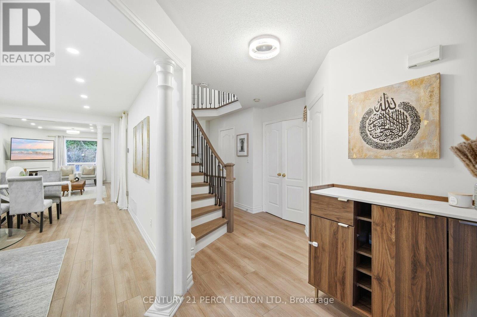 35 Markwood Crescent, Whitby, ON - Indoor