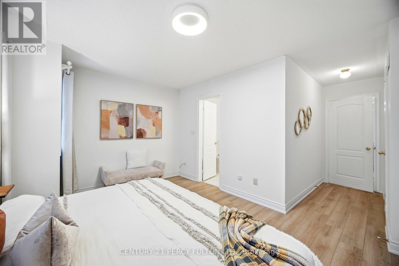 35 Markwood Crescent, Whitby, ON - Indoor Photo Showing Bedroom