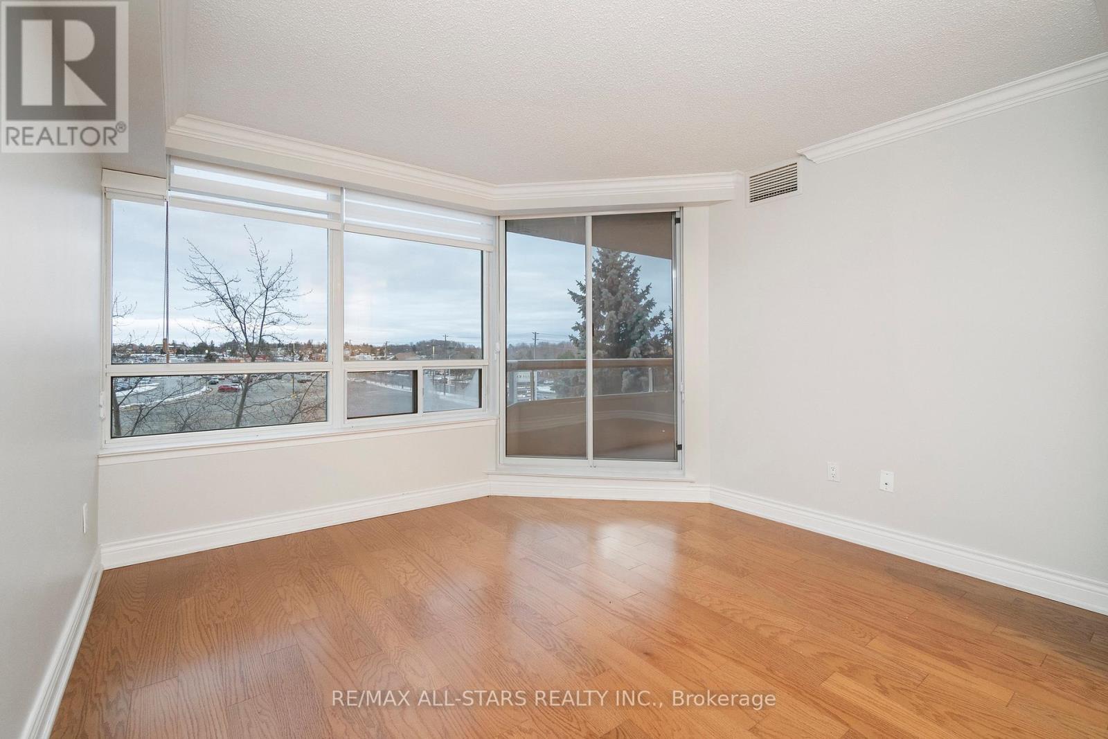 404 - 610 Bullock Drive, Markham, ON - Indoor Photo Showing Other Room