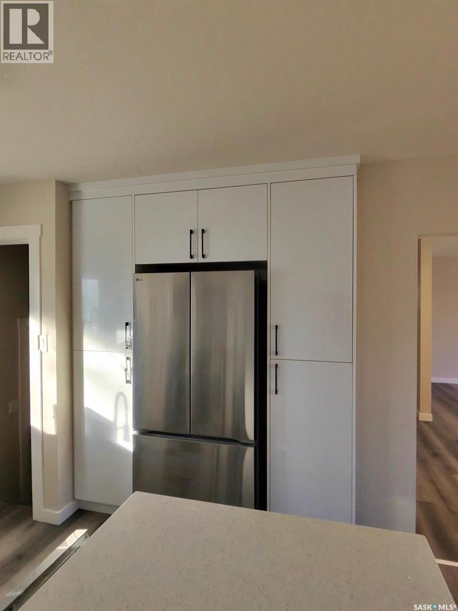 401 S Avenue N, Saskatoon, SK - Indoor Photo Showing Bedroom