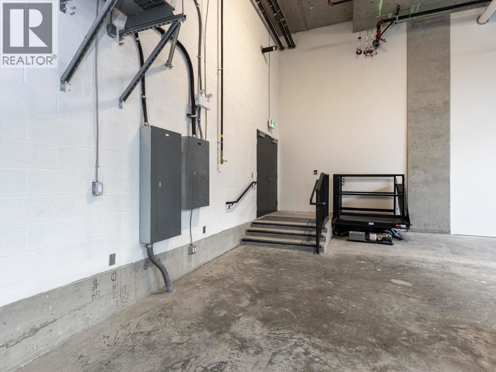 232 E 1St Avenue, Vancouver, BC