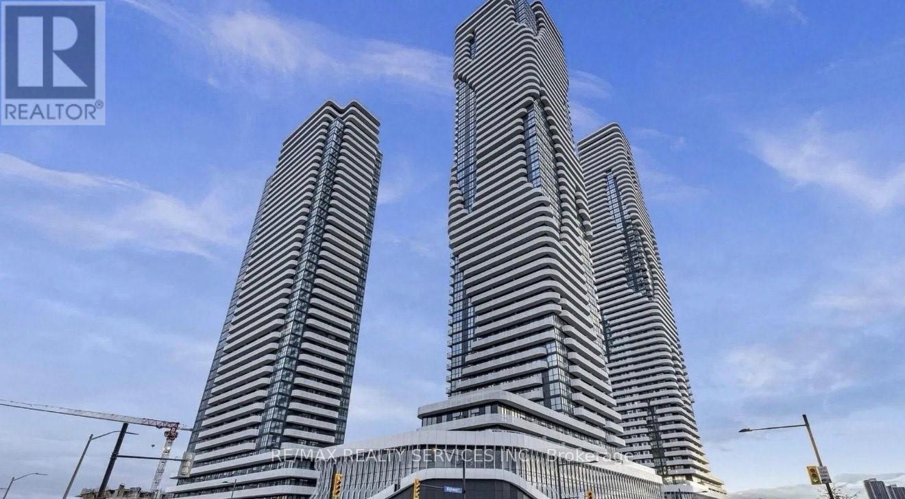 2807 - 8 Interchange Way, Vaughan, ON - Outdoor With Facade