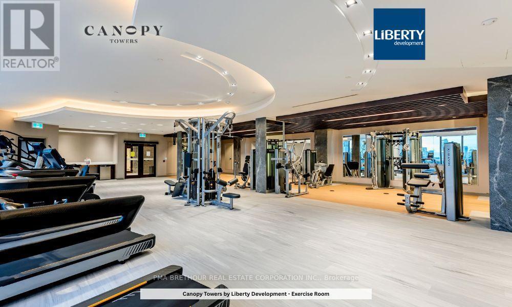 Ph06 - 5105 Hurontario Street, Mississauga, ON - Indoor Photo Showing Gym Room