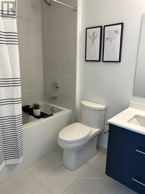 Ph06 - 5105 Hurontario Street, Mississauga, ON - Indoor Photo Showing Bathroom