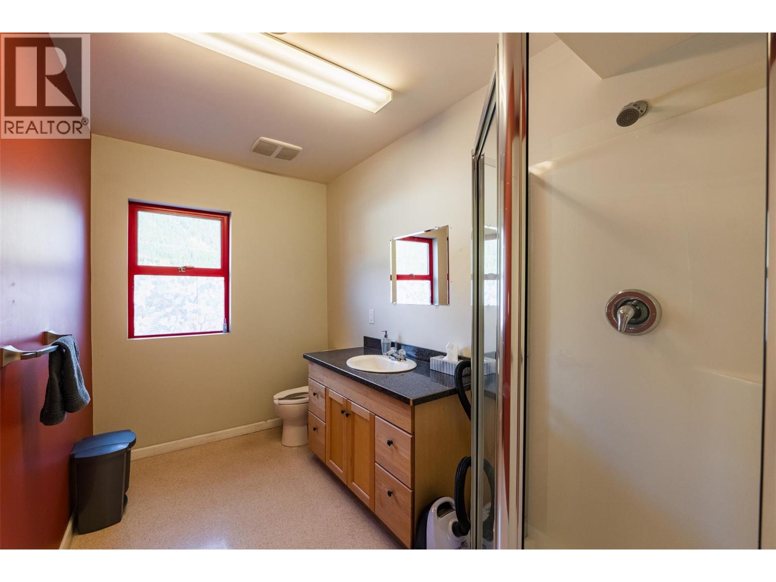 125 Hall Street Unit# Unit D, Nelson, BC