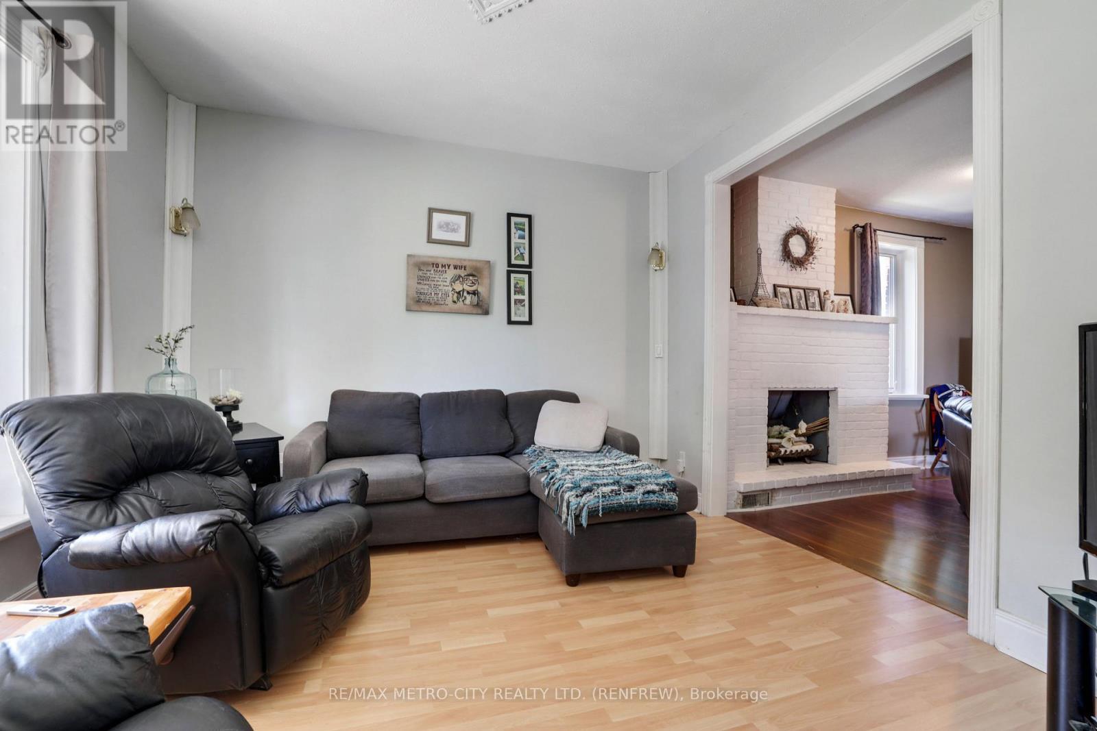 704 Clifford Side Road, Mcnab/Braeside, ON