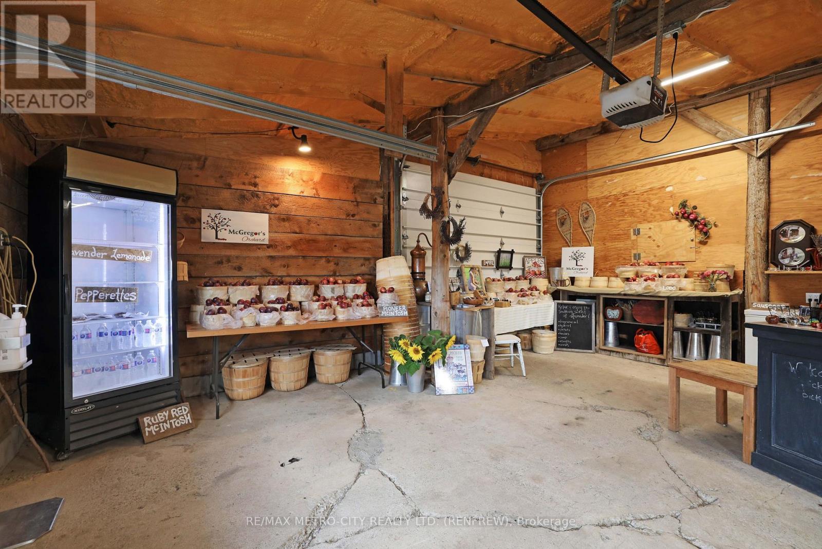 704 Clifford Side Road, Mcnab/Braeside, ON