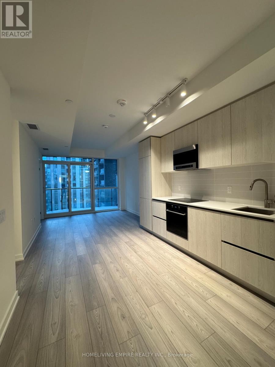 1502 - 110 Broadway Avenue, Toronto, ON - Indoor Photo Showing Kitchen