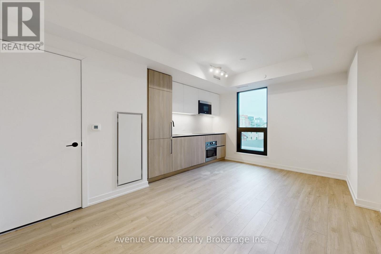 632 - 35 Parliament Street, Toronto, ON - Indoor Photo Showing Other Room