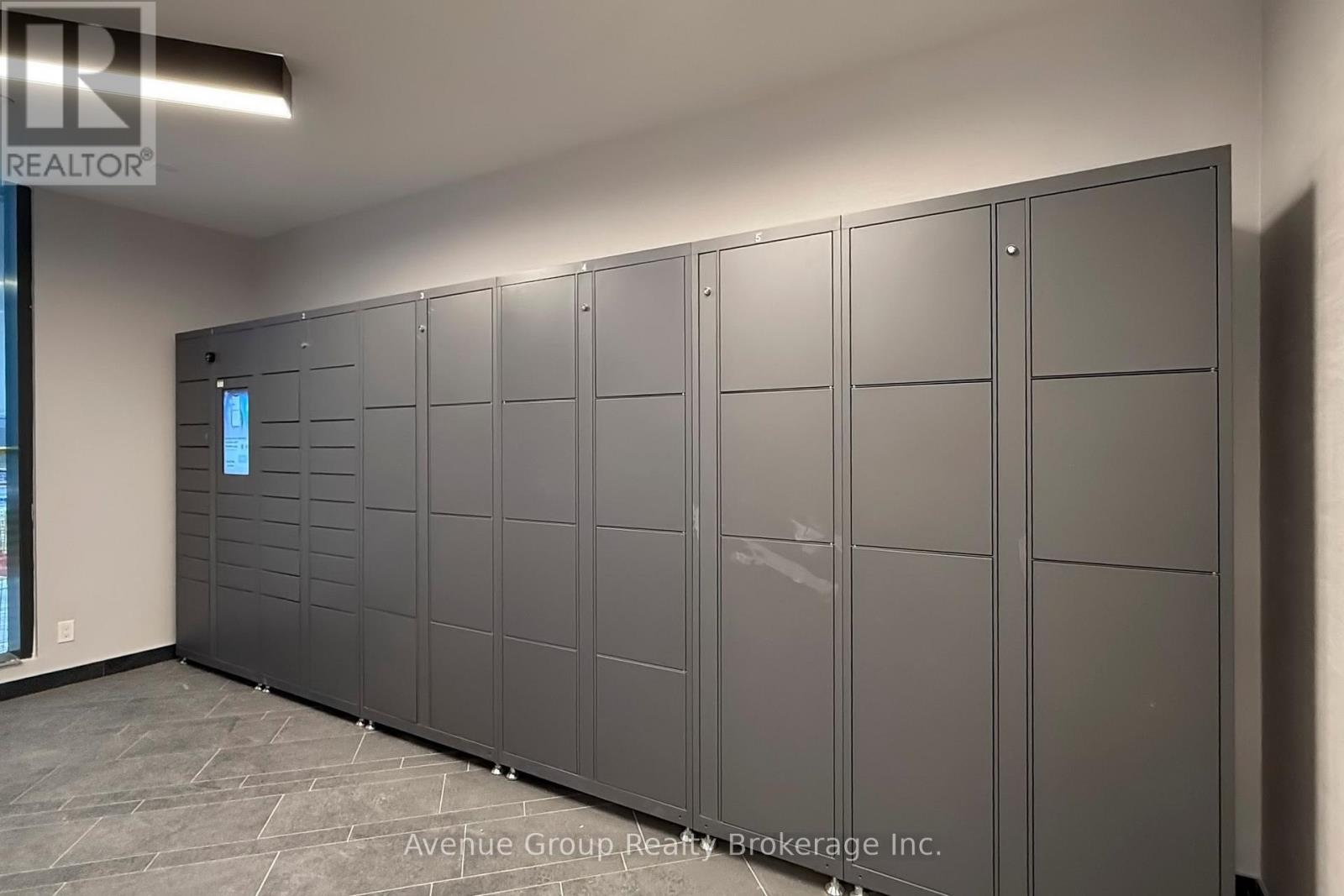 632 - 35 Parliament Street, Toronto, ON - Indoor Photo Showing Other Room