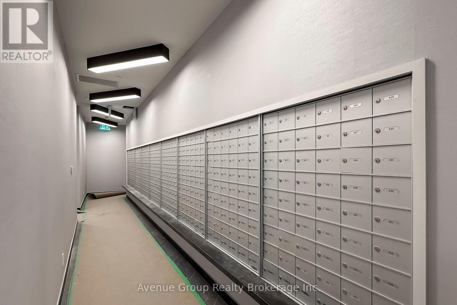 632 - 35 Parliament Street, Toronto, ON - Indoor Photo Showing Other Room