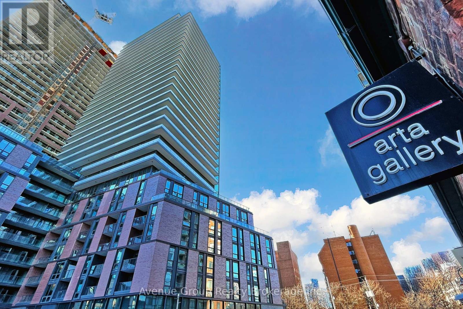 632 - 35 Parliament Street, Toronto, ON - Outdoor With Facade