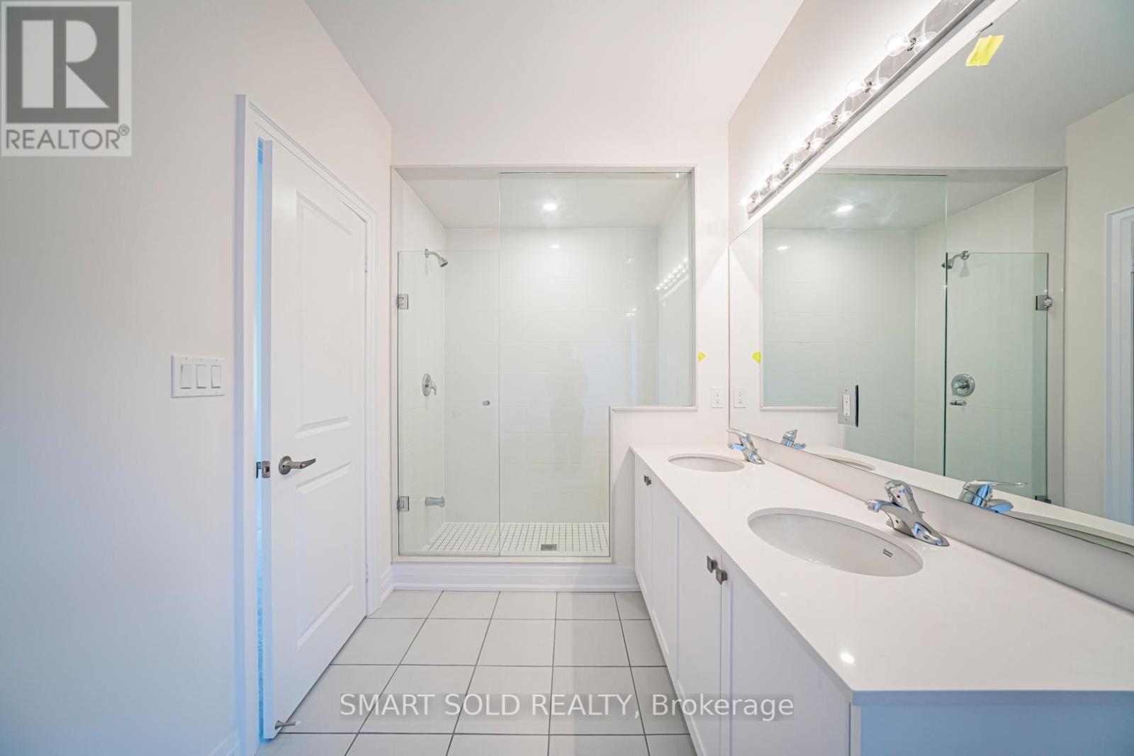 40 Mindanao Avenue, Markham, ON - Indoor Photo Showing Bathroom