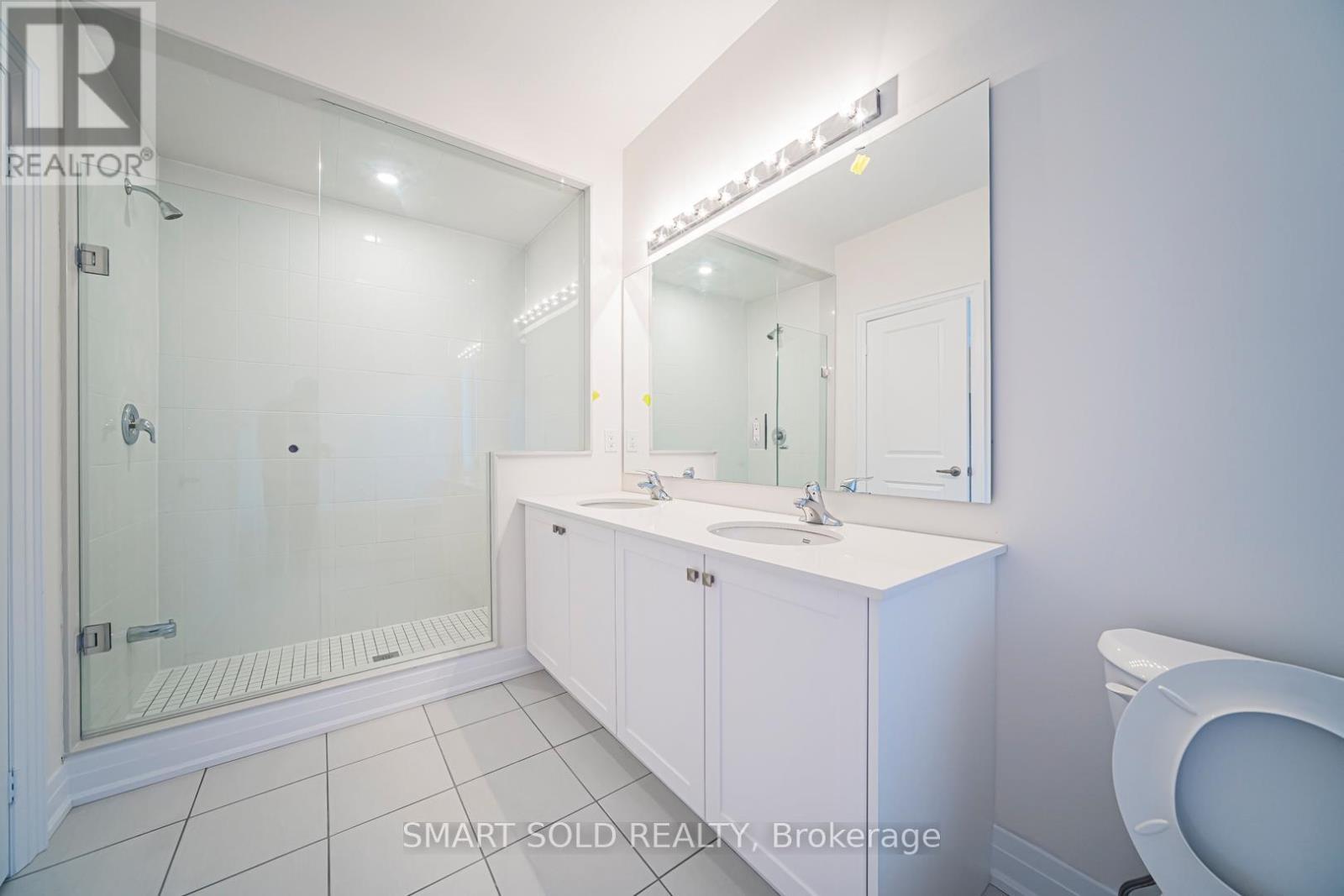 40 Mindanao Avenue, Markham, ON - Indoor Photo Showing Bathroom