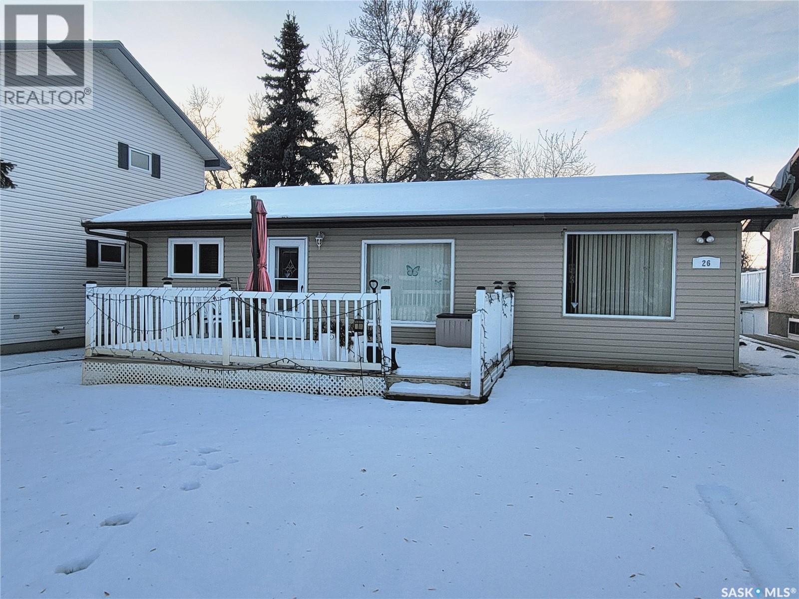 26 Elm Street, Katepwa Beach, SK - Outdoor With Deck Patio Veranda
