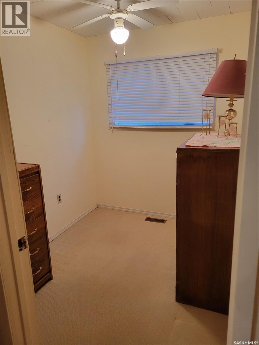 26 Elm Street, Katepwa Beach, SK - Indoor Photo Showing Other Room