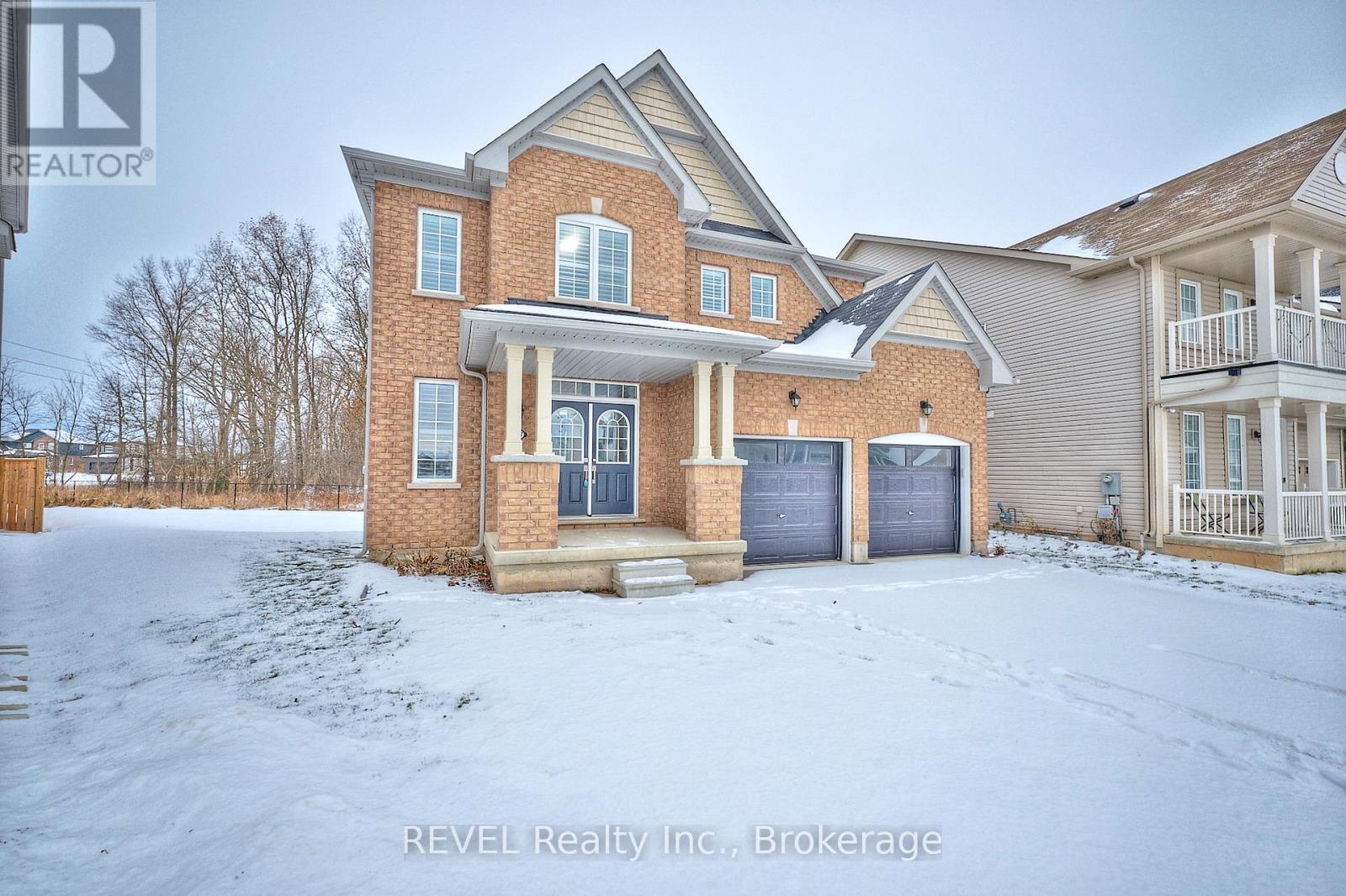 8787 Chickory Trail, Niagara Falls (Brown), ON - Outdoor With Facade