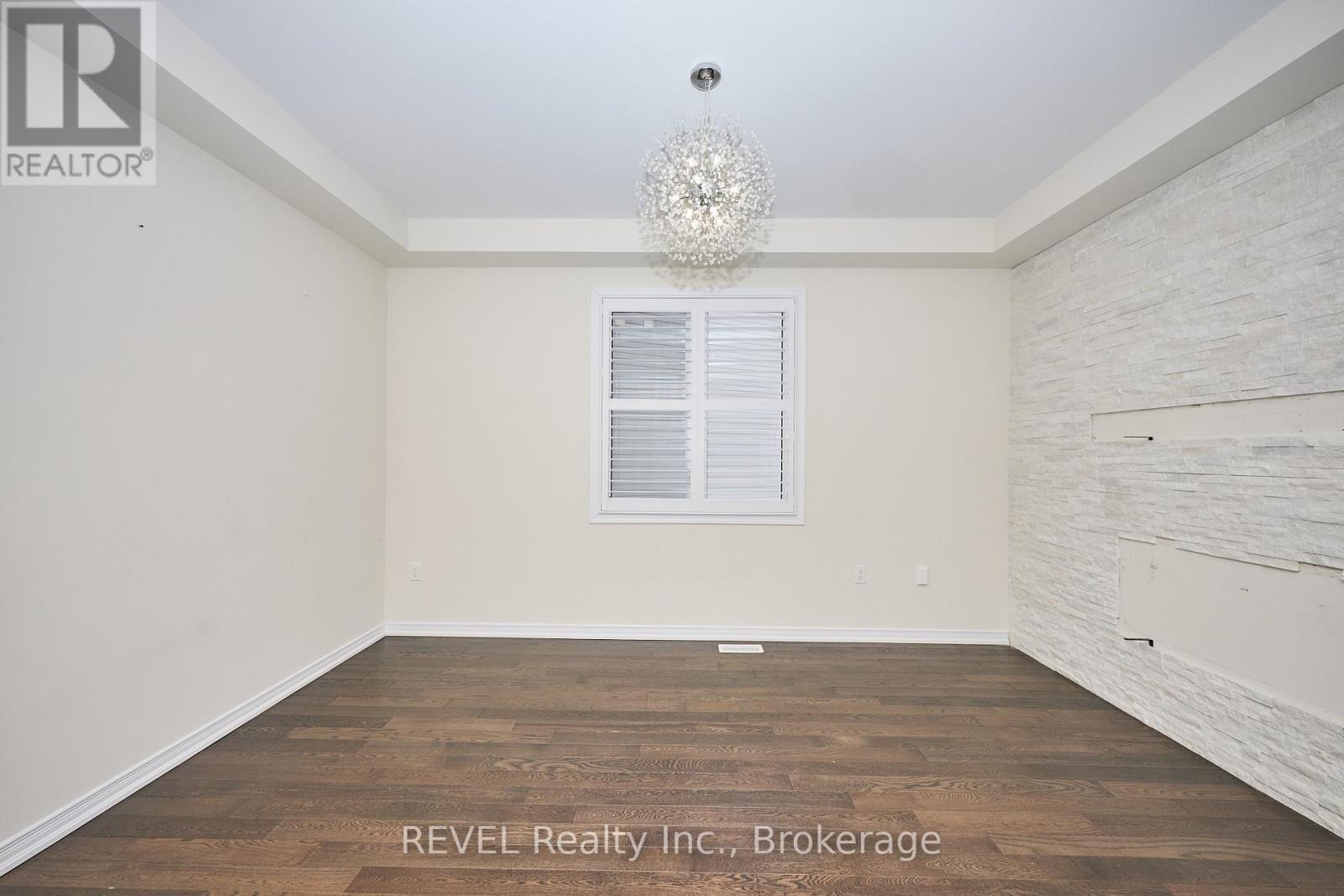 8787 Chickory Trail, Niagara Falls (Brown), ON - Indoor Photo Showing Other Room