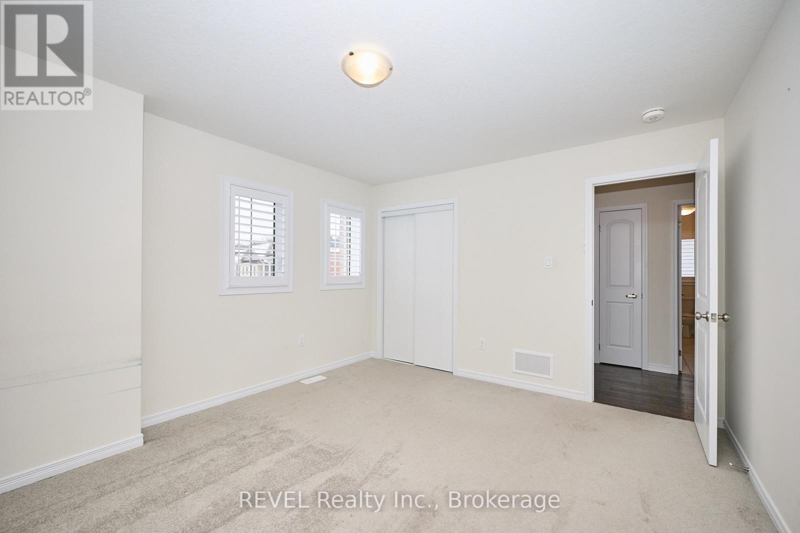 8787 Chickory Trail, Niagara Falls (Brown), ON - Indoor Photo Showing Other Room