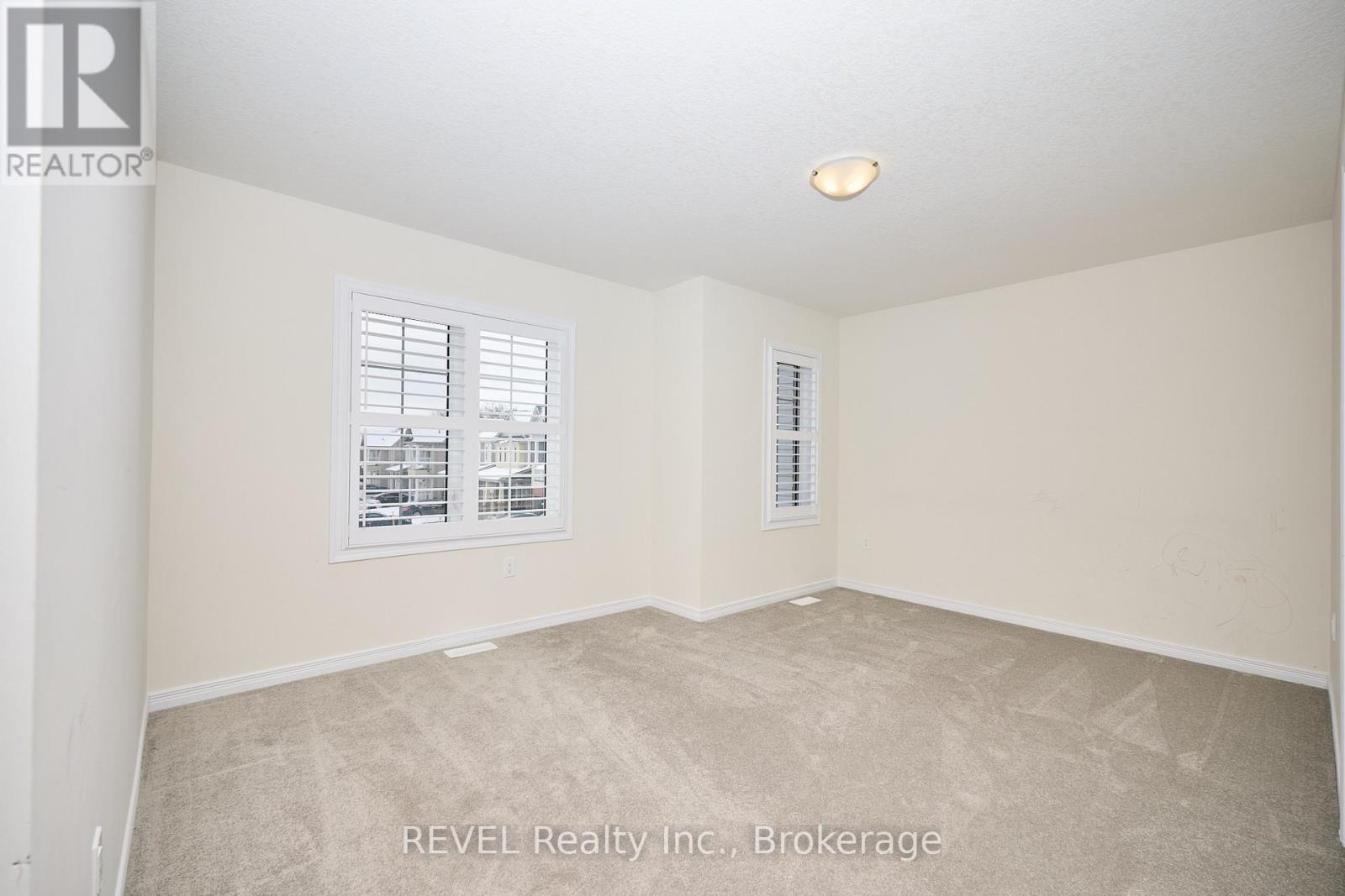 8787 Chickory Trail, Niagara Falls (Brown), ON - Indoor Photo Showing Other Room