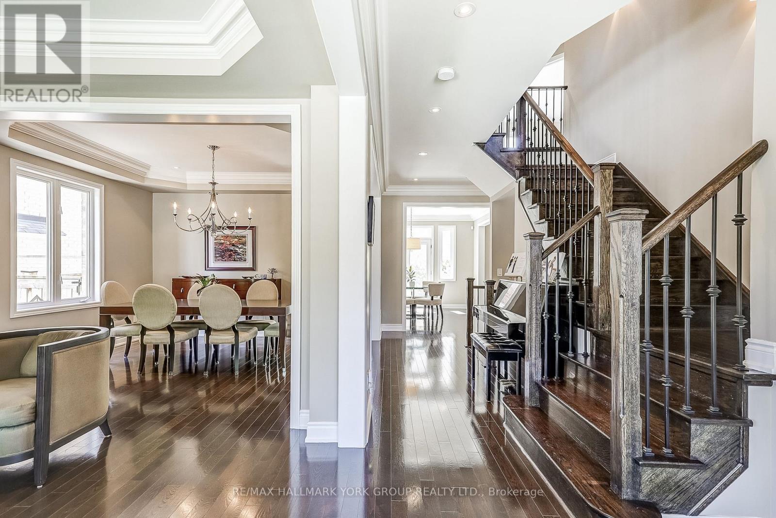 1022 Sherman Brock Circle, Newmarket, ON - Indoor Photo Showing Other Room