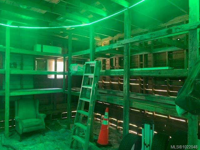 2030 Black Creek Rd, Black Creek, BC