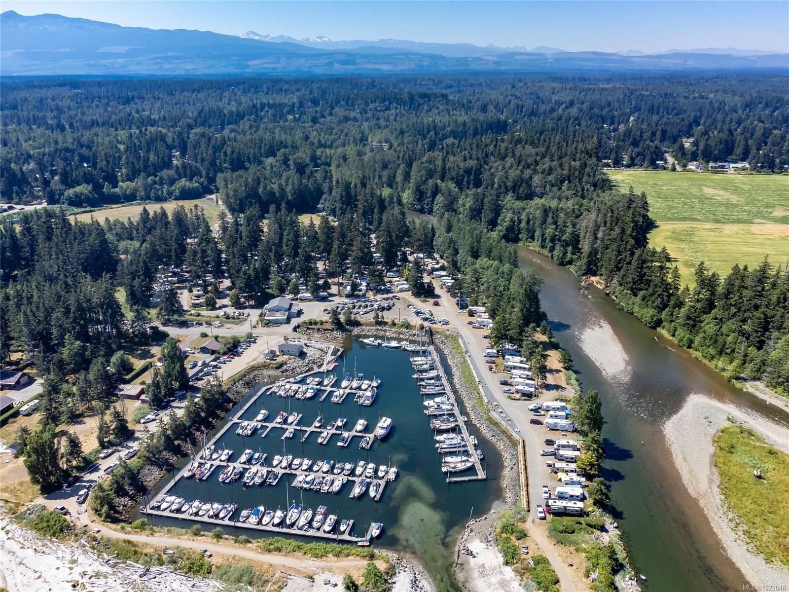 2030 Black Creek Rd, Black Creek, BC