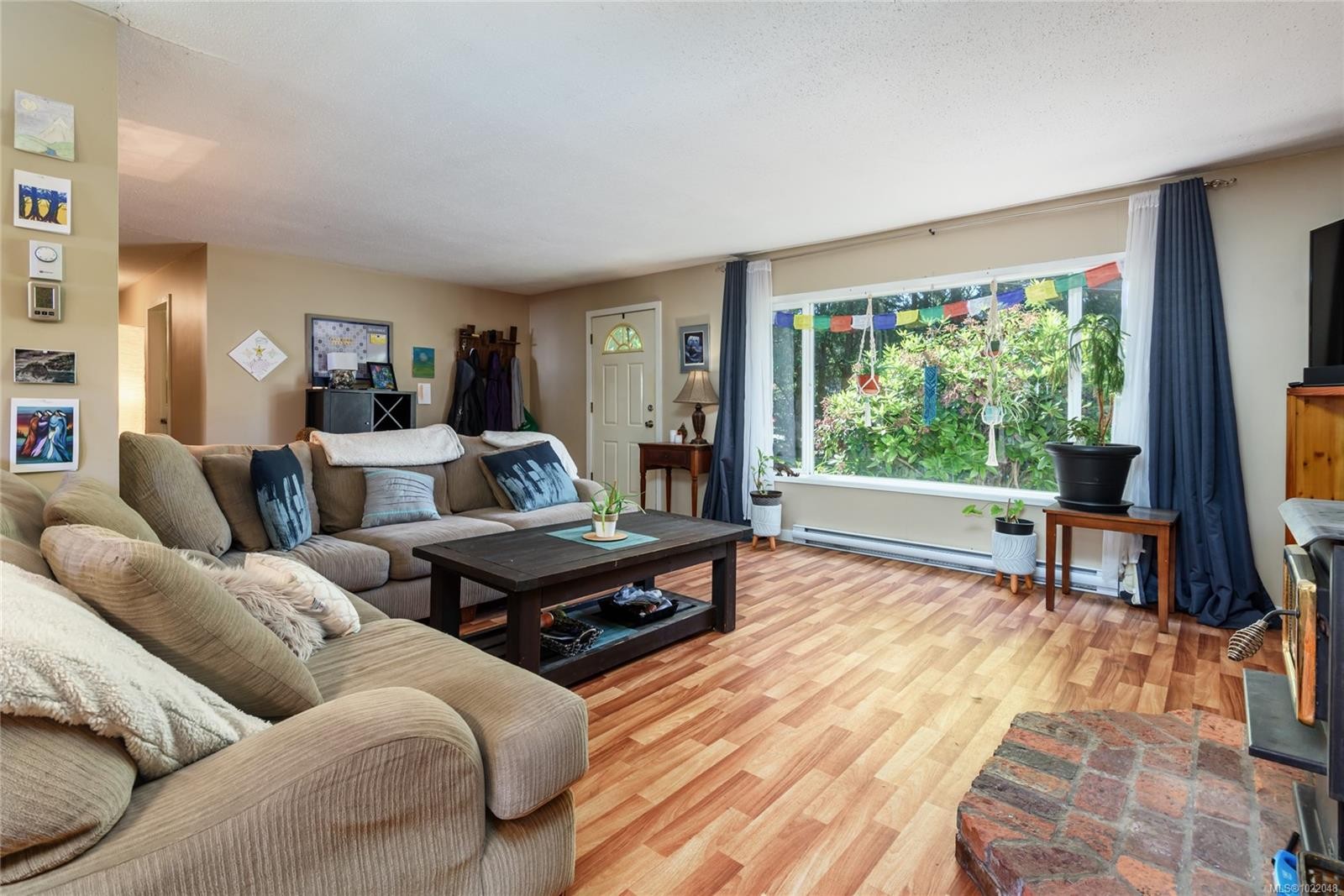 2030 Black Creek Rd, Black Creek, BC