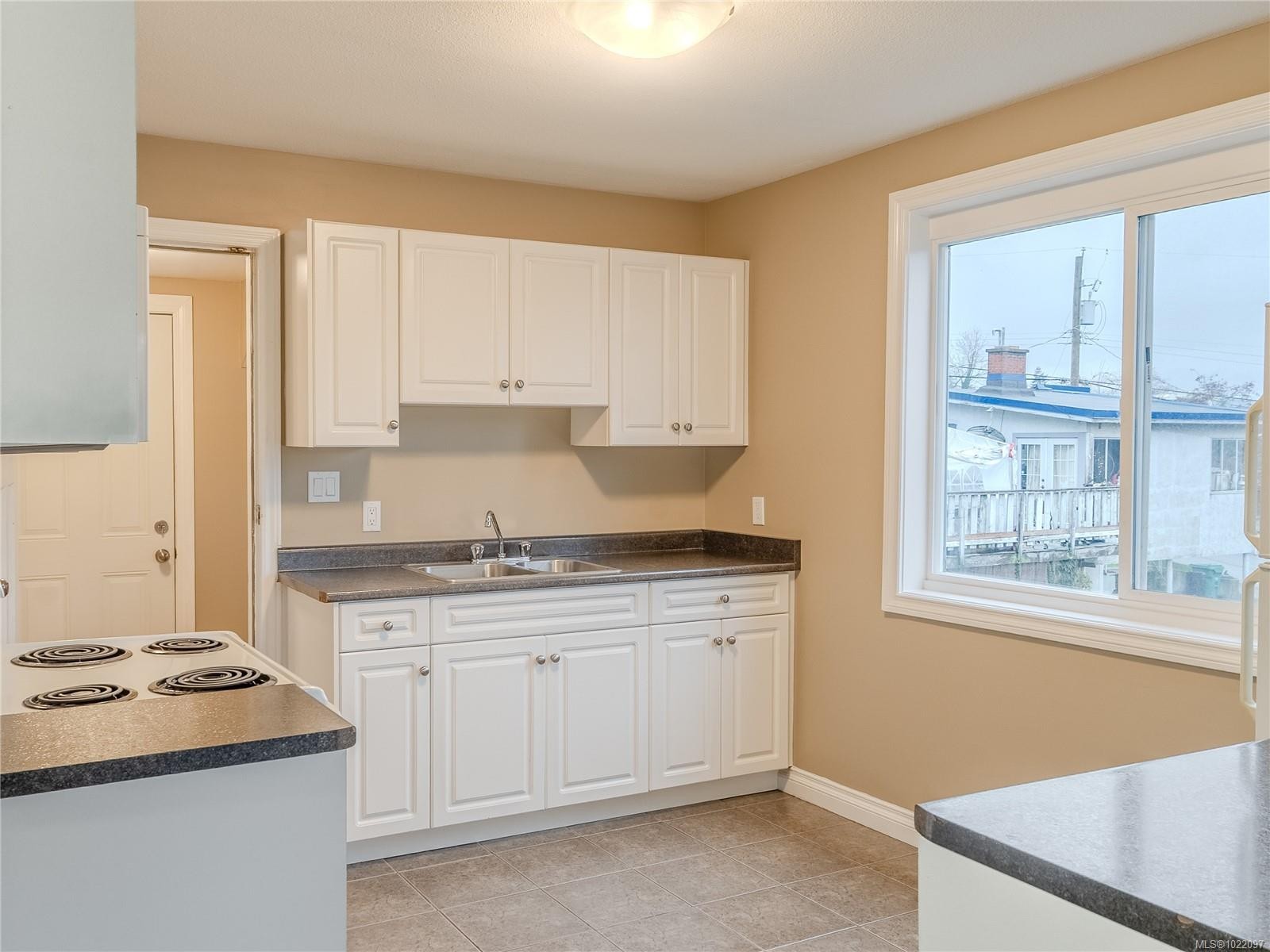 1381 Discovery Ave, Nanaimo, BC